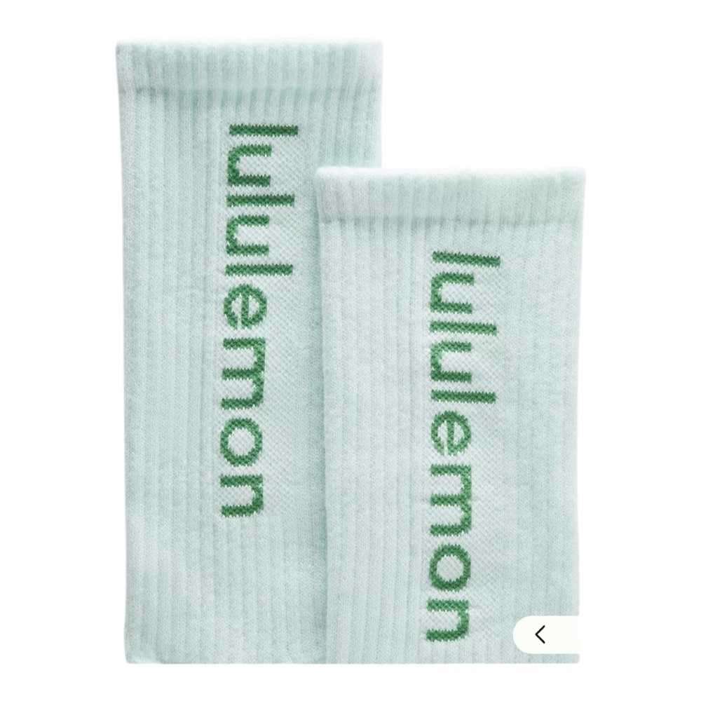 Lululemon Daily Essential Crew Socks Unisex Mint Breeze/Summer Willow Multi Size - Picture 2 of 8
